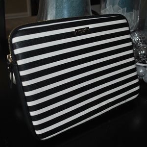 Kate Spade Tablet/Laptop Sleeve 12”